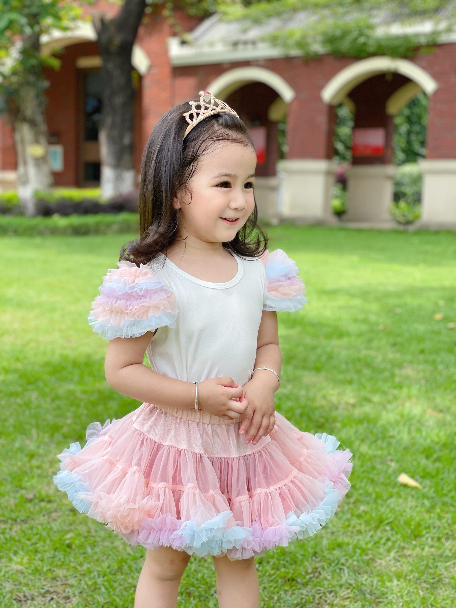 Multi-Layer Fluffy Pettiskirt (SKU: 22YD024) - View 9