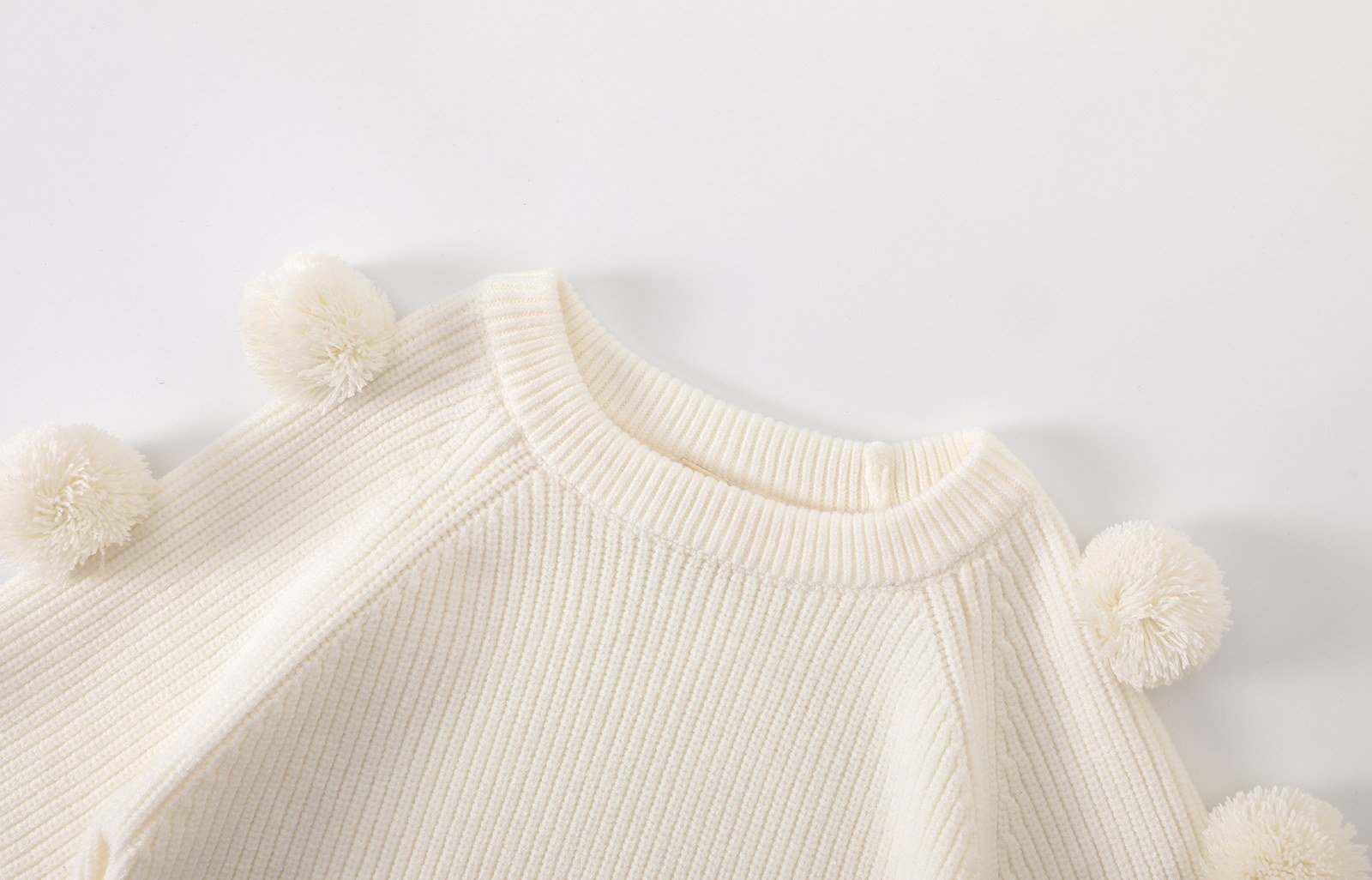 Premium Ribbed Knit Top & Outfit (SKU: 23YJ179) - View 3