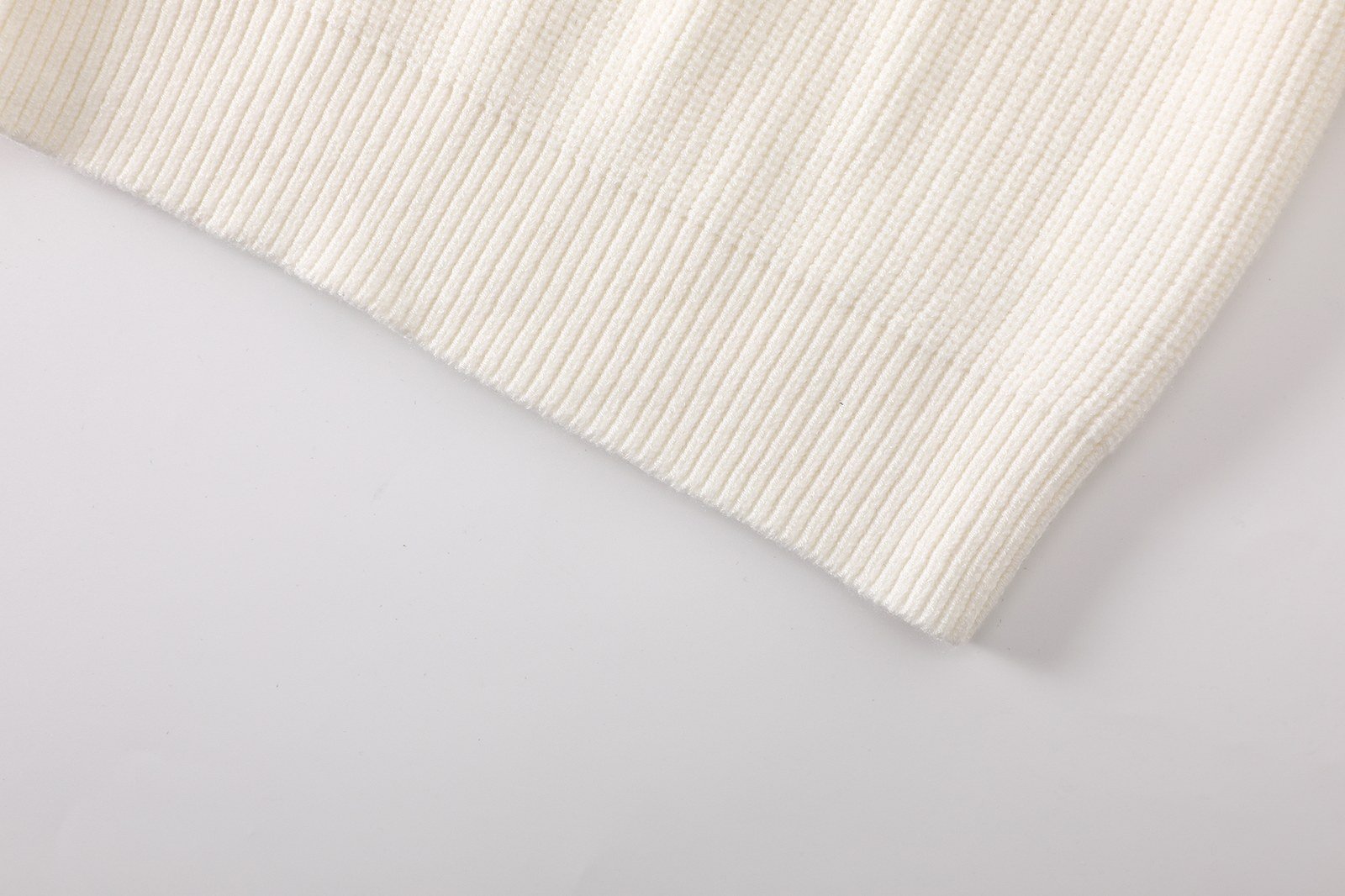 Premium Ribbed Knit Top & Outfit (SKU: 23YJ179) - View 2