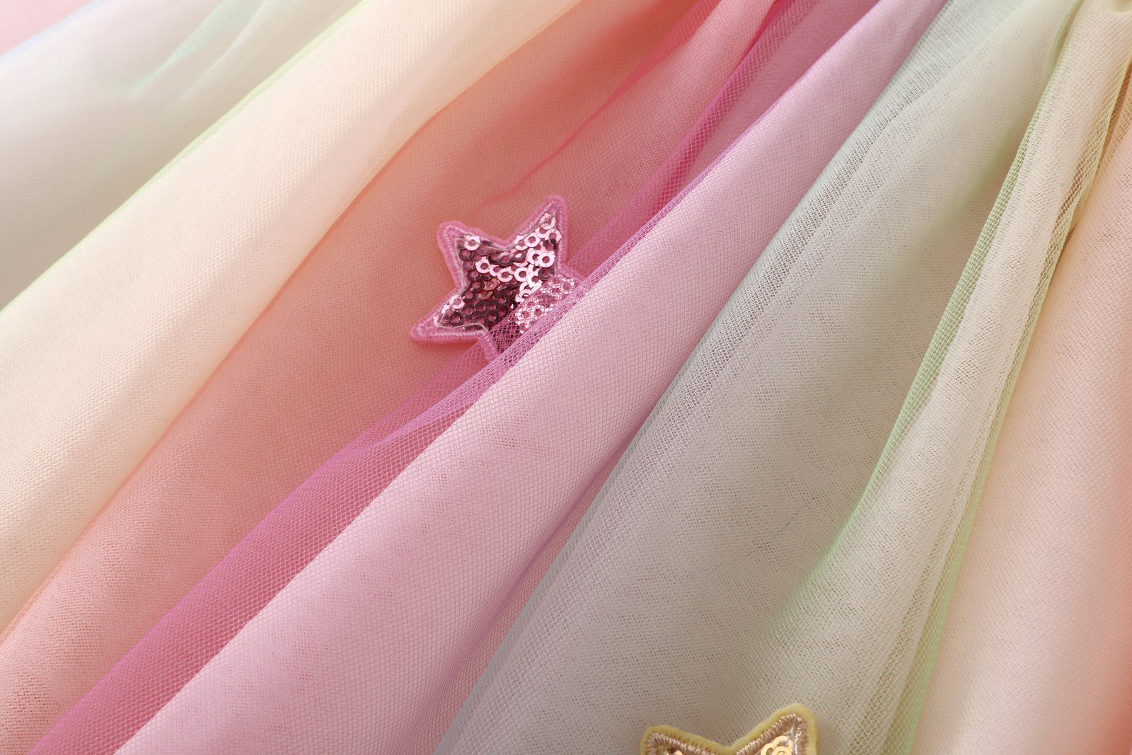 Multi-Layer Fluffy Pettiskirt (SKU: 25YB545) - View 2