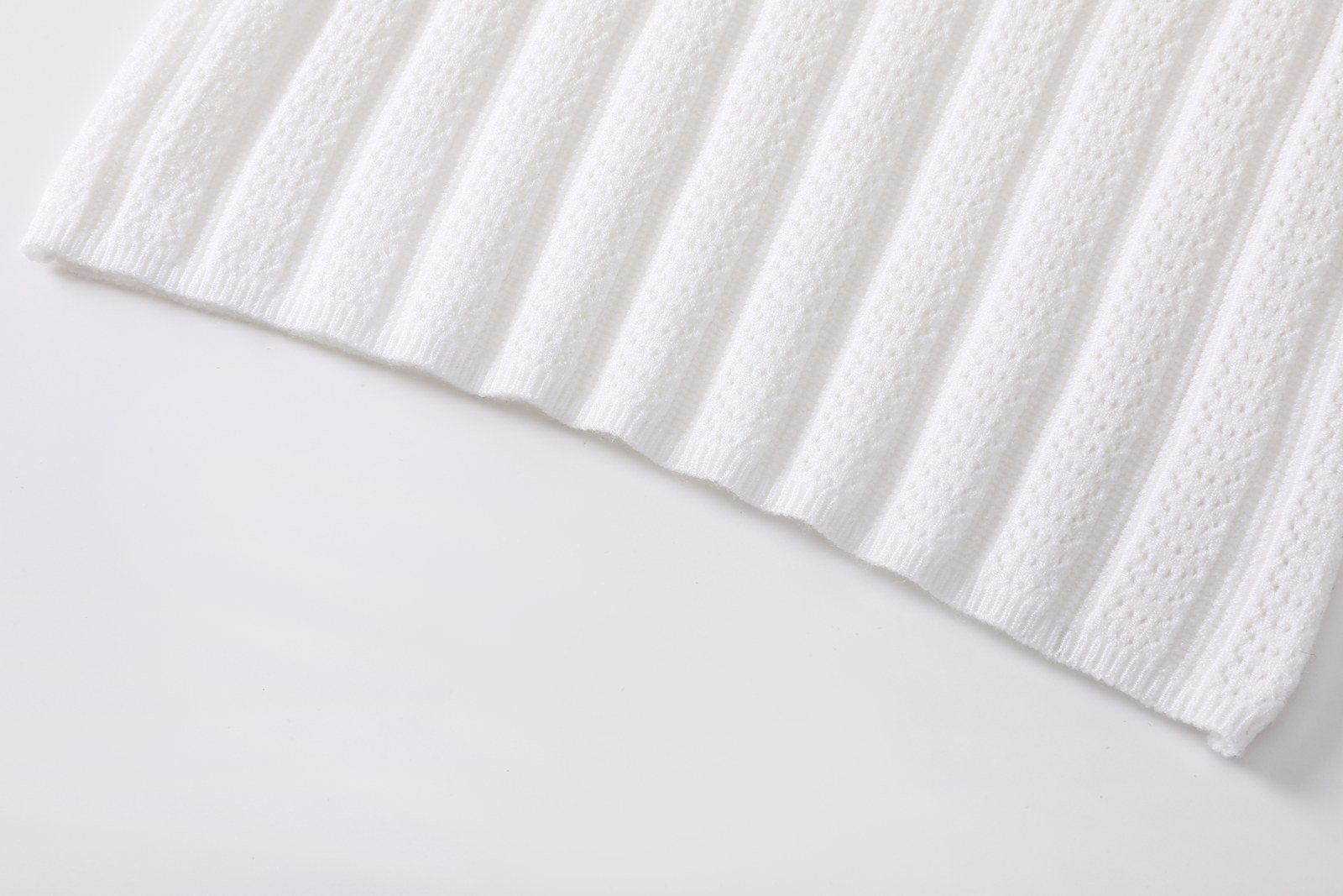 Premium Ribbed Knit Top & Outfit (SKU: 25YJ584) - View 12